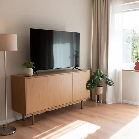 Neu & Gemuetlich - Hej Homes Mit Garage & Balkon Apartman